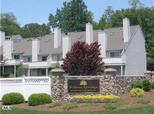 195 Willow Spgs, New Milford, CT 06776