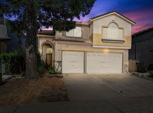 11407 Gold Station Dr, Gold River, CA