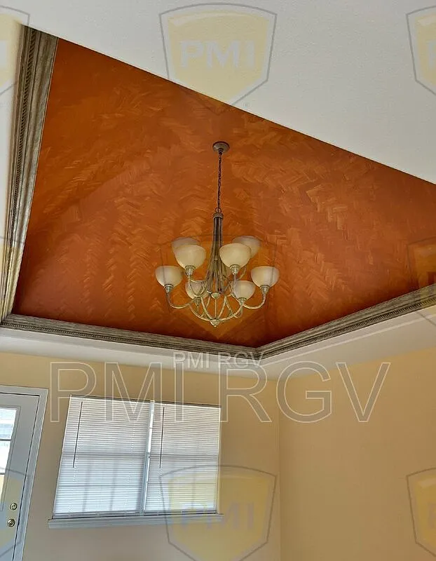 3 bed, 2.0 bath, 4800 sqft, $1,550 — Photo 4