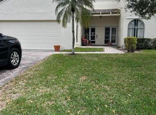 2908 NW 24th Way, Boca Raton, FL 33431