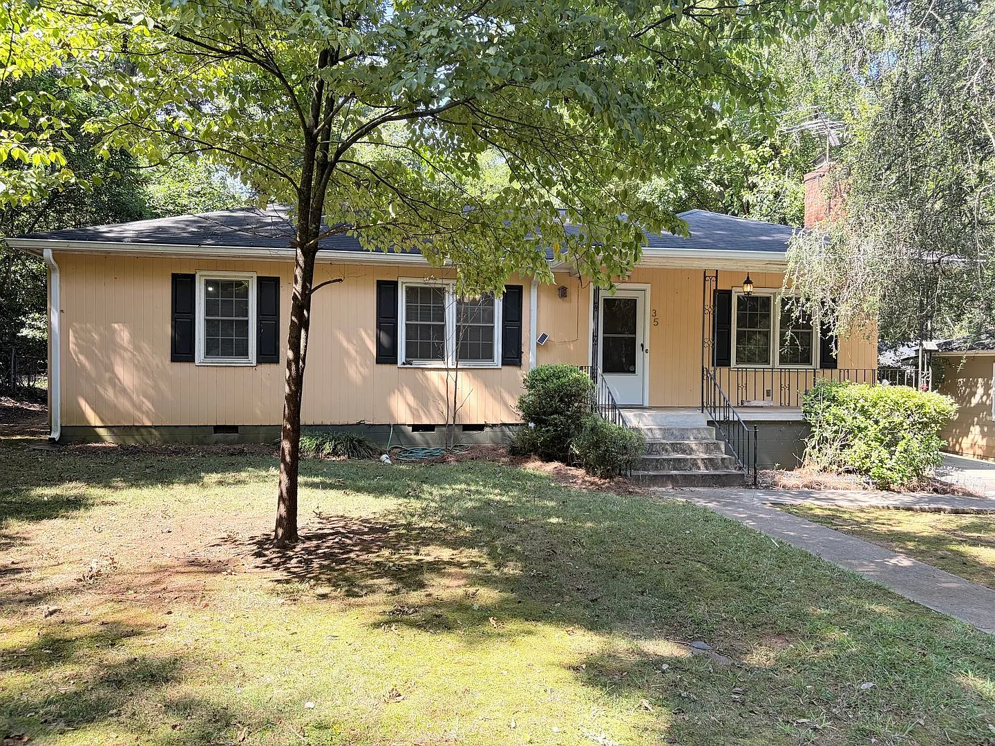 3BR Normaltown Charmer — Photo 2
