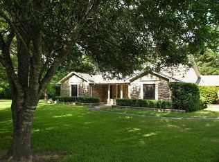23114 Park Ln, Tomball, TX 77377