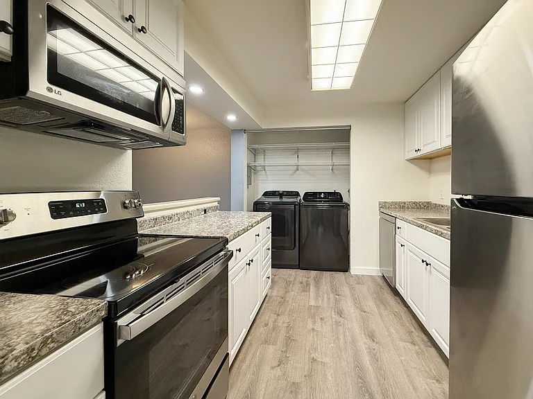 9494 Redmond Woodinville Rd NE #NEB205 — Photo 4