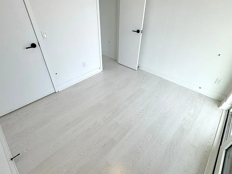 308 Jarvis St #1612 — Photo 23