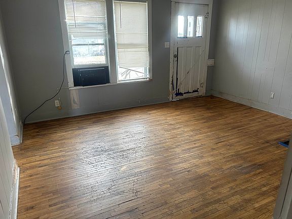 4th image of 603 N C St