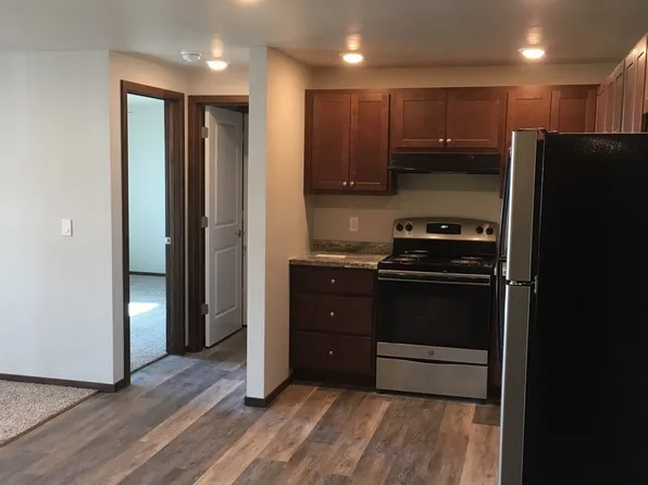 hg150, 150 S Fisk St APT 4, Green Bay, WI 54303