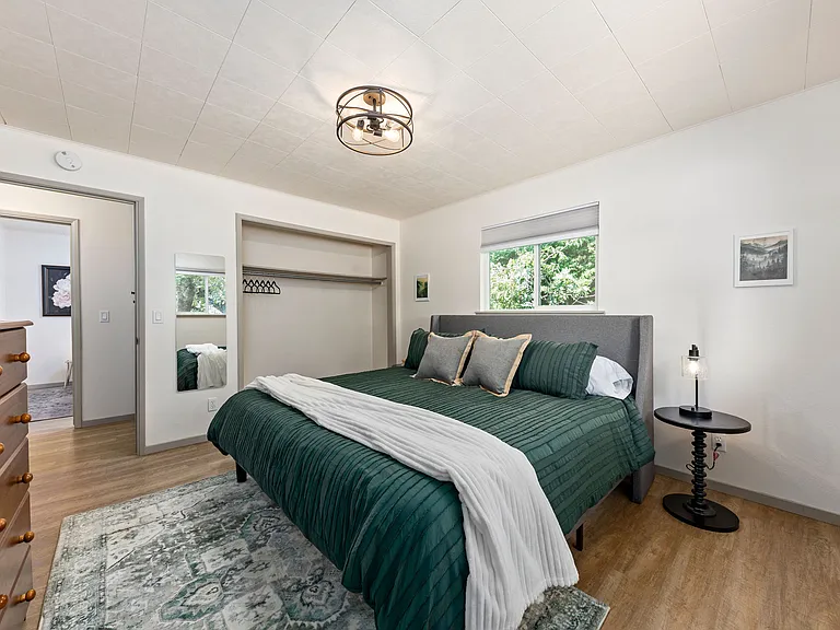 2087 Upper River Rd — Photo 17