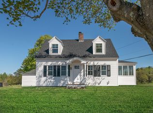 877 Limerick Rd, Arundel, ME 04046