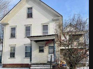 14 Spruce Ave, Claremont, NH 03743