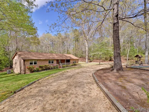 108 Quaker Meeting House Rd, Williamsburg, VA 23188
