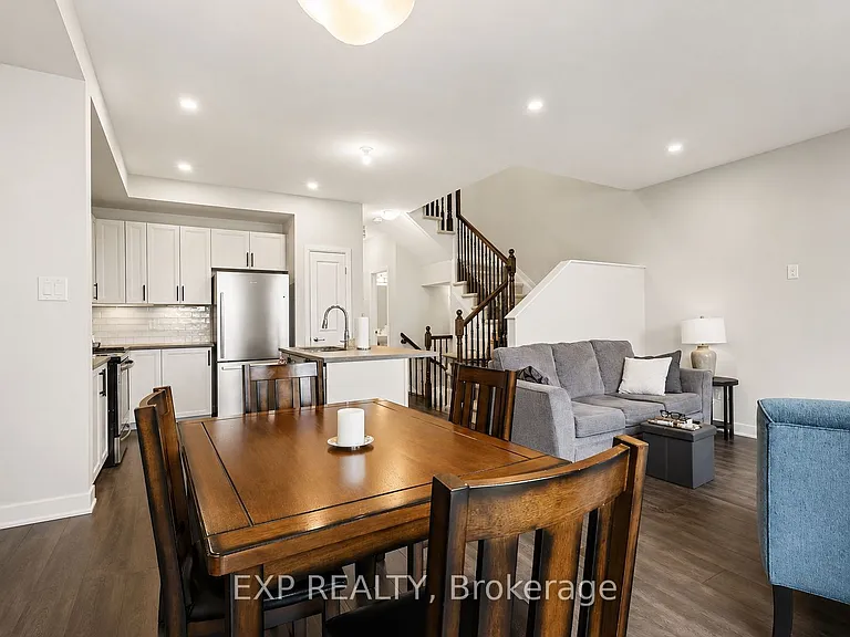 538 Prominence Way — Photo 3