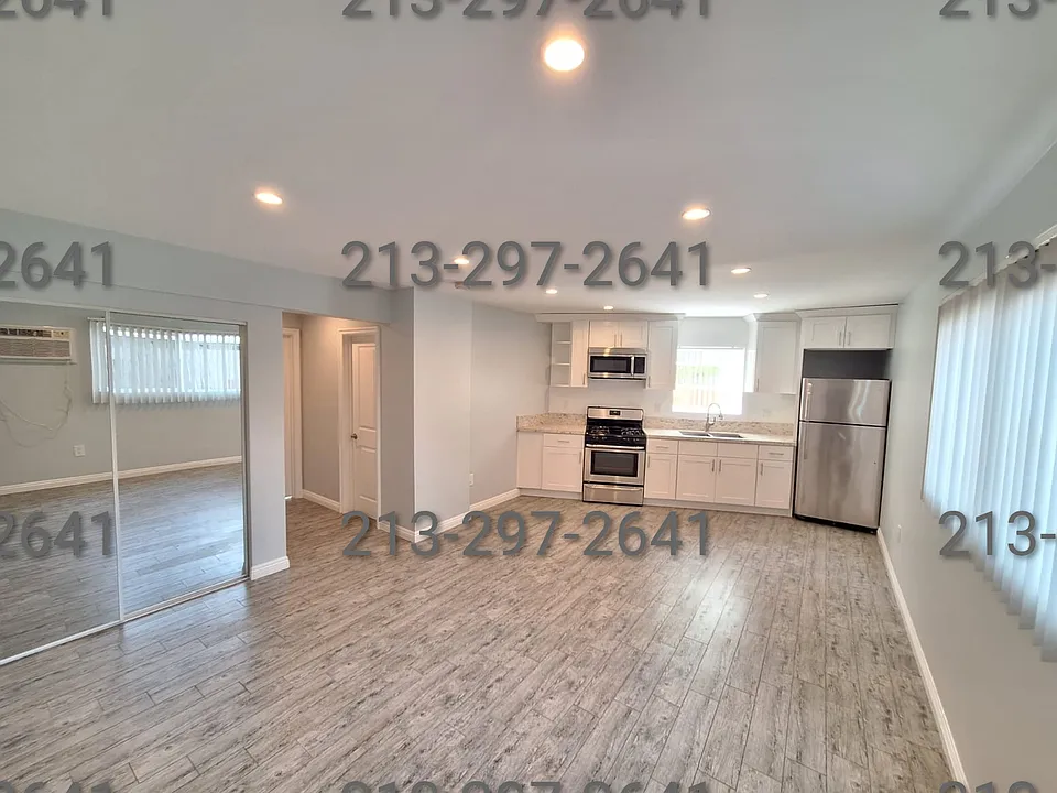 527 N Coronado St #16