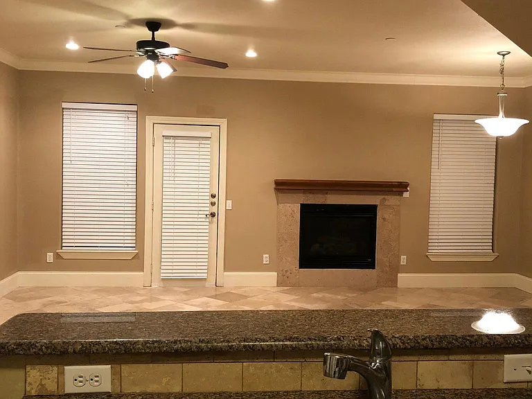 6100 Holiday Ln #205 — Photo 3