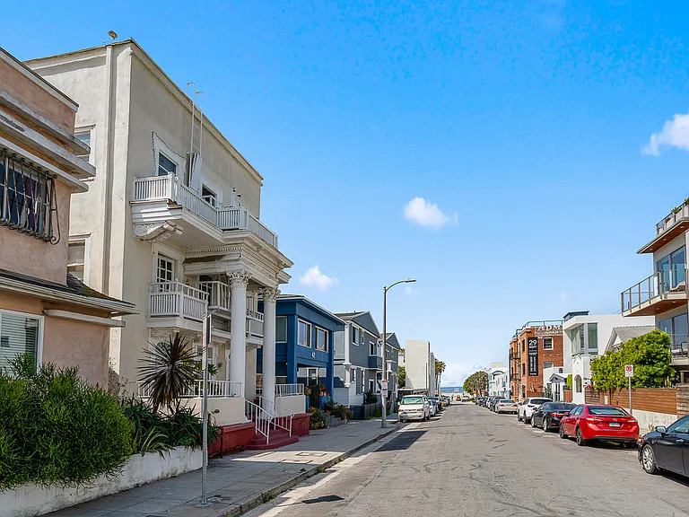 48 Navy St #3 — Photo 28