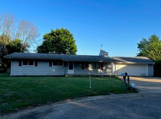 11 Furlane Dr, San Jose, IL 62682