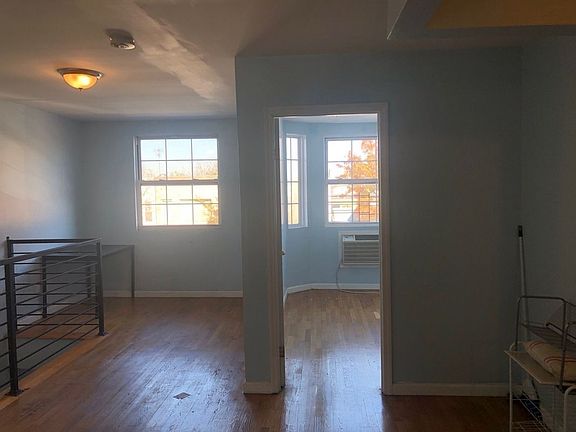 5th image of 1770 Dean St #3A