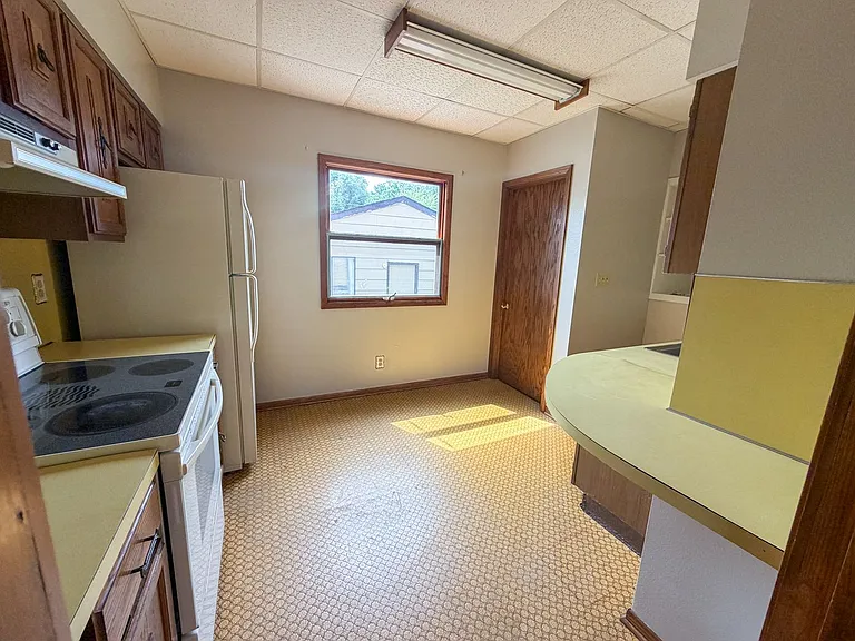 609 N Edmunds St — Photo 10