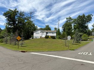 304 Quaker Rd, Pomona, NY 10970