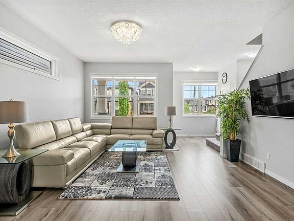 3rd image of 147 N Evanscrest Park NW