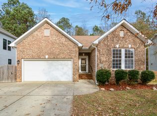 2138 Gillwell Ln, Fuquay Varina, NC 27526
