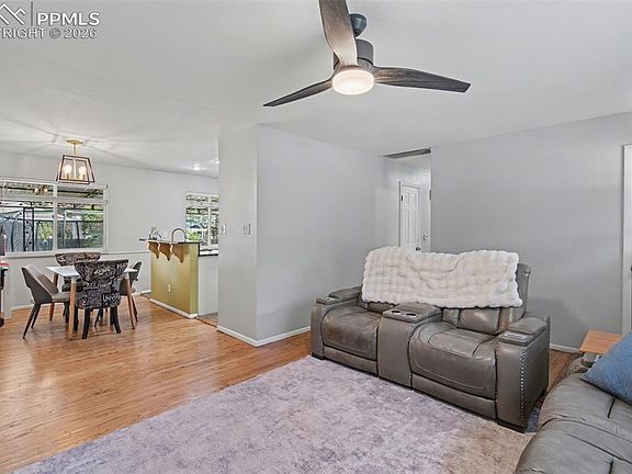 4th image of 1139 Chambers Dr