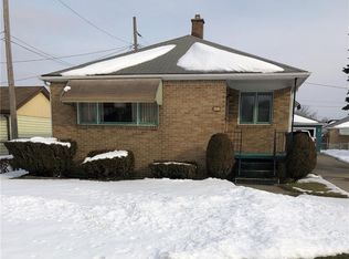 69 Nandale Dr, Cheektowaga, NY 14227