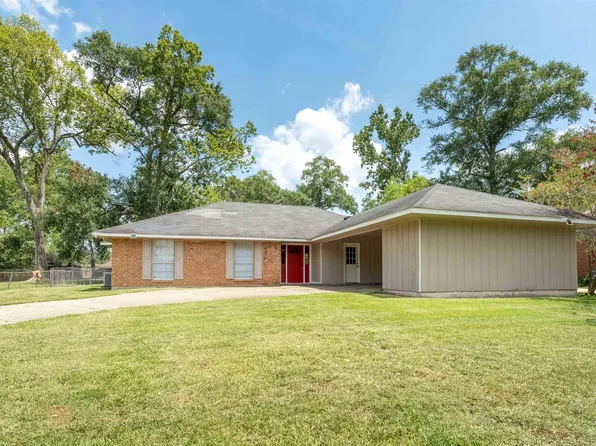 14543 Mora Dr, Baton Rouge, LA 70819