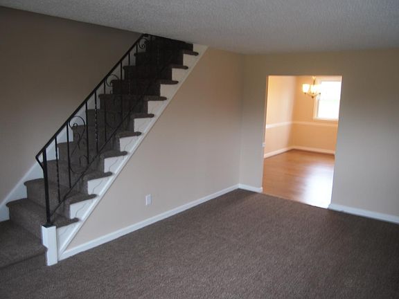 2nd image of 236 S Academy Ave