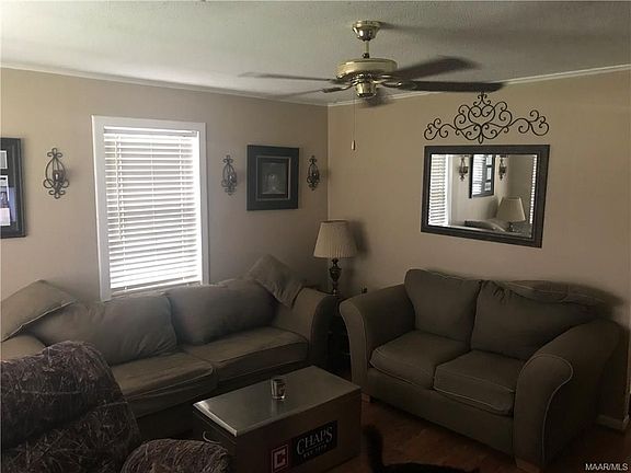 2nd image of 114 Idlewild Dr