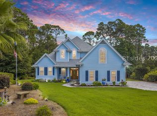 9 Summers Ln, Hilton Head Island, SC 29926