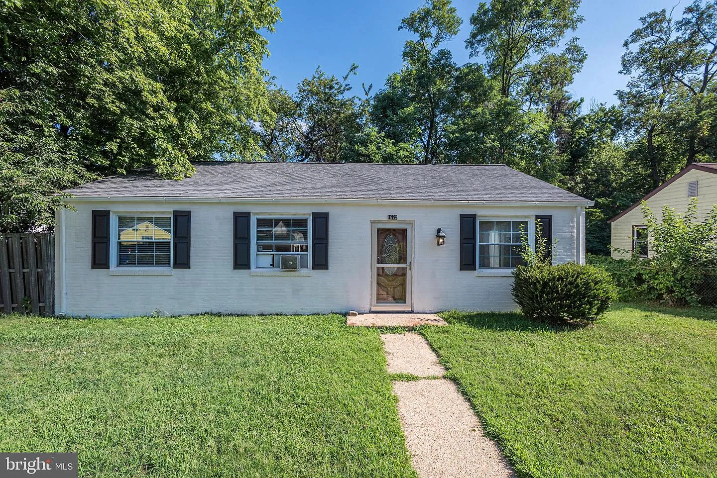 1622 Lorimer Rd photo 1