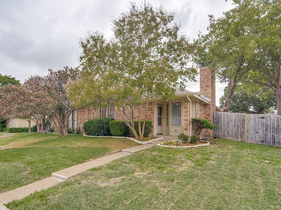 1st image of 1101 University Dr