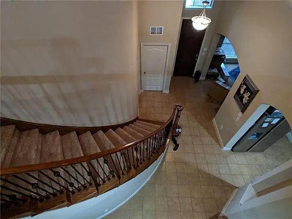 4th image of 3504 Bahama Dr