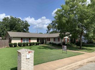 1103 Beverly Ave, Henderson, TX 75654
