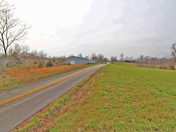 4th image of 8900 Benson Pike