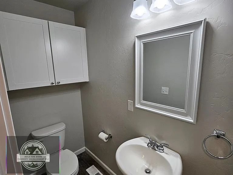 First Month's Rent paid by Owner upon Application Approval !!