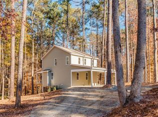 438 Motorcycle Rd, Clayton, NC 27527