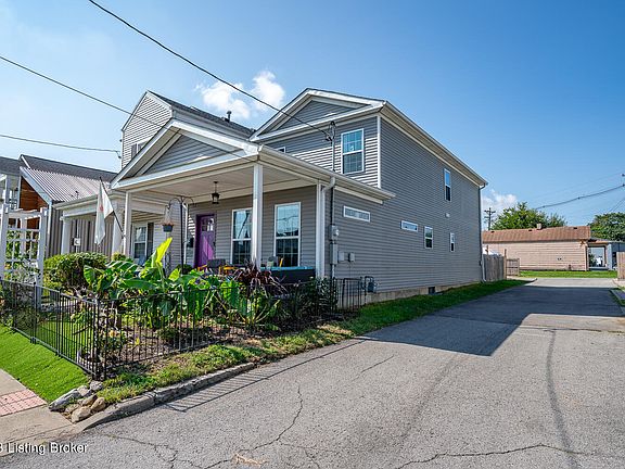 2nd image of 814 Ash St
