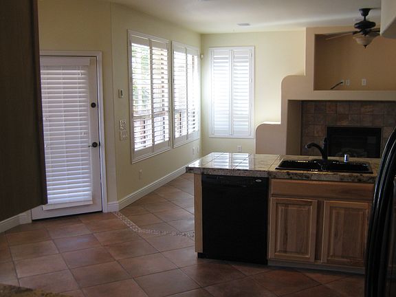 5th image of 3921 W Escuda Dr