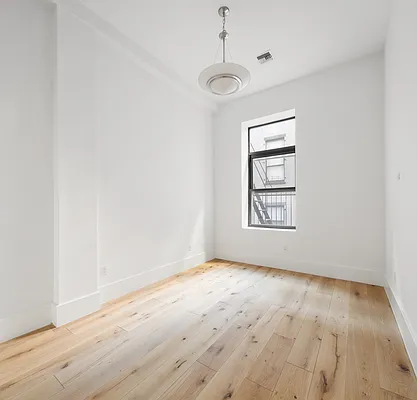 Rented by Compass | media 16