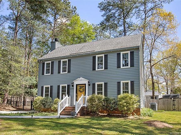 3rd image of 10703 Kelmont Ct