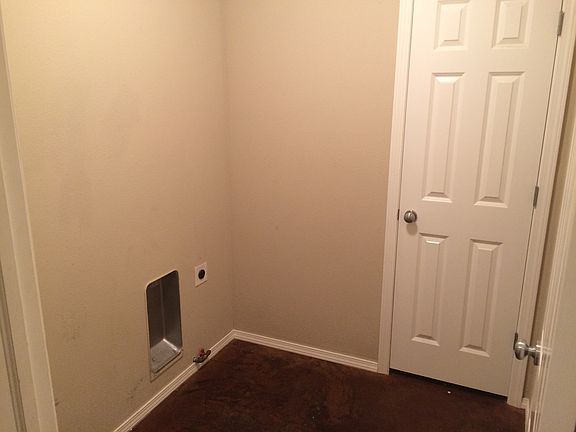 5th image of 4420 N 35th St