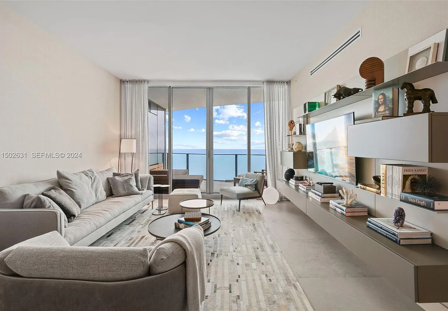 2 bed, 2.5 bath, $21,000 — Photo 2