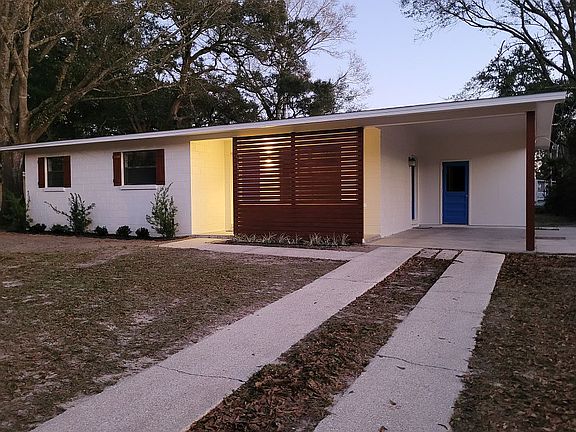 2nd image of 913 Clearview Ave