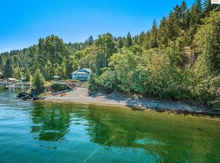 5385 Bottle Bay Rd, Sagle, ID 83860