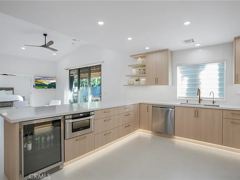 68135 Tachevah Dr — Photo 11