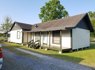 475 Rachal Ave, Bridge City, TX 77611