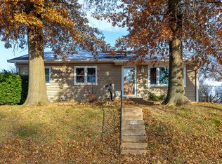 1428 W 35th St, Davenport, IA