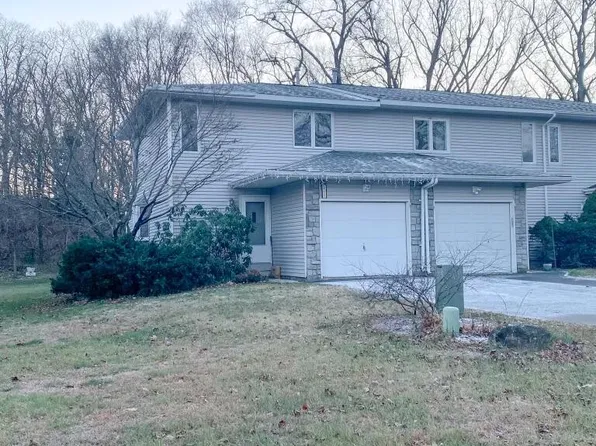 60 Velina Drive, Albany, NY 12203