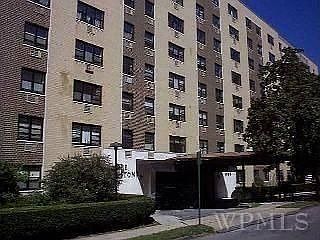 1st image of 1085 Warburton Ave APT 718